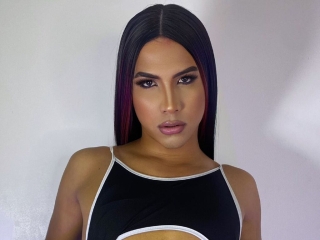 Webcam sex with Sophiavasco