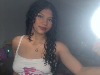 Sexo por webcam con Sophie_Schneider