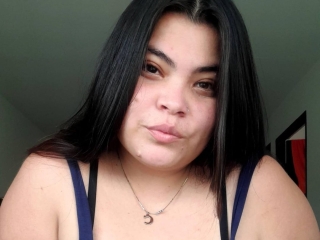 Sexo por webcam con Soubigcurvy