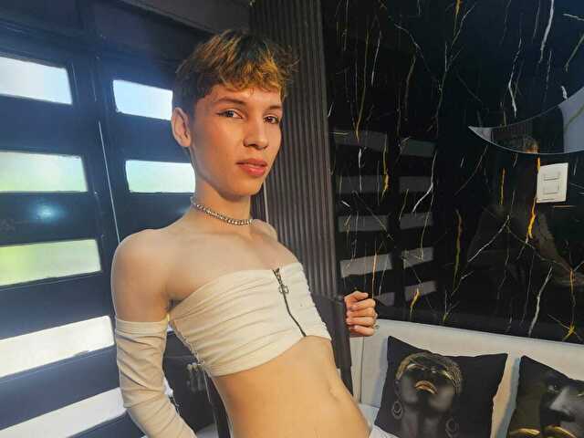 StefanyPink's profile - Image n°3