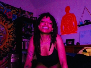 Sexo por webcam con Stellakobra19