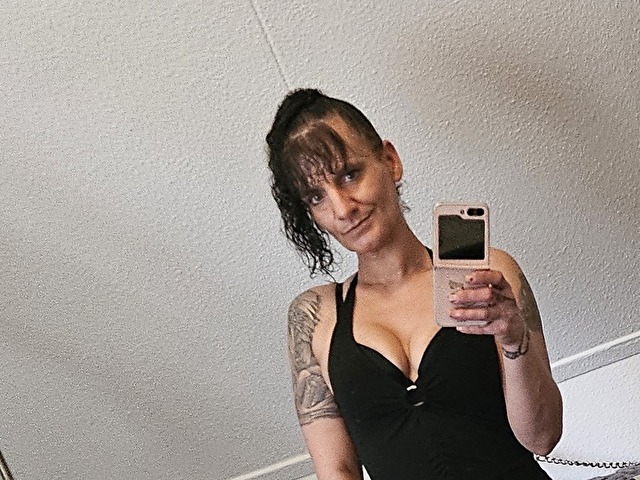 Profil de Stoutenaomi - Photo n°2