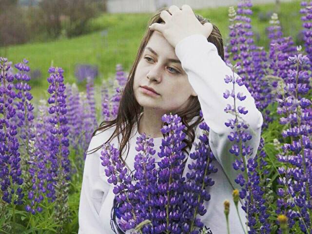 Perfil con Sunlily - Imagen  n°9