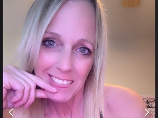 Sexcam Live Show von Sweetcarlybee