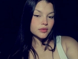 Sexo por webcam con Sweetsinx