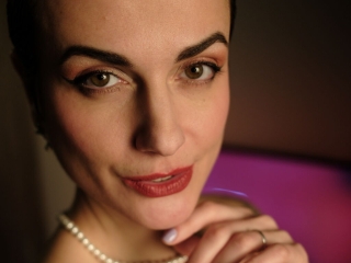 Sexo por webcam con Sylvianyvelle