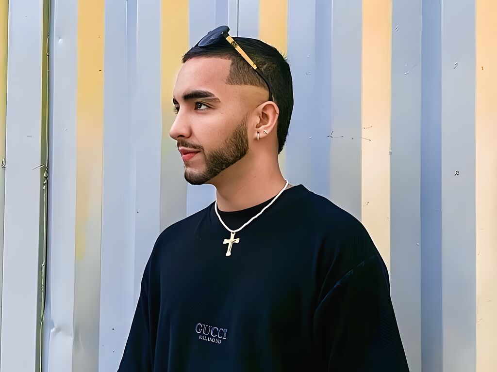 Profil de Symonkhalifa - Photo n°1