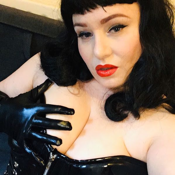 TheDevineMissDeviant's Profil - Bild n°9