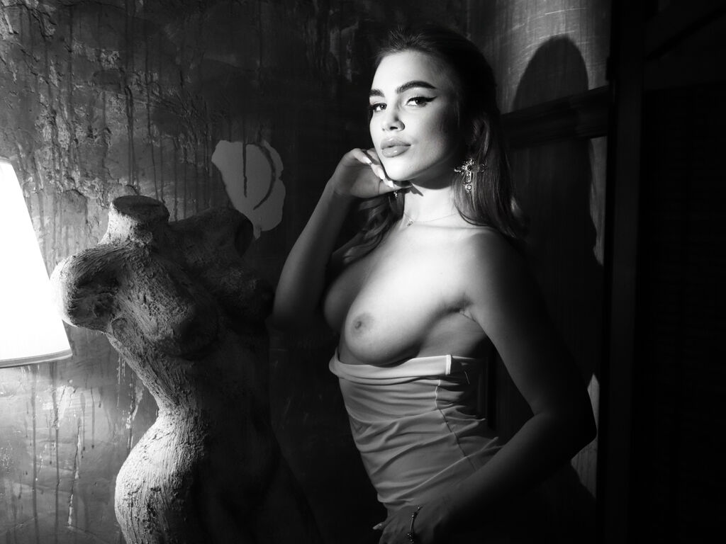 Taisahepburn's profile - Image n°3