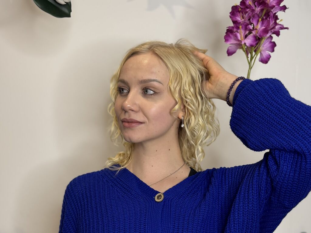 Perfil con Tamahamme - Imagen  n°1