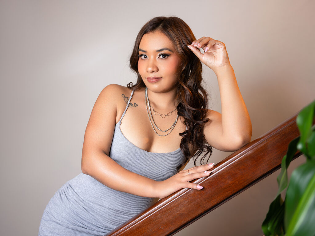 Taniaburset's profile - Image n°1