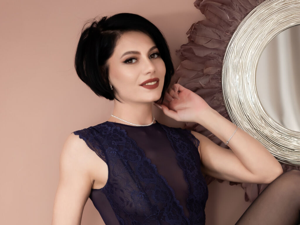 Taniyagrey's profile - Image n°3
