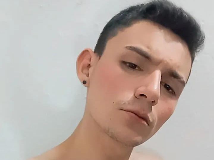 Tanyiro_Jake's profile - Image n°1