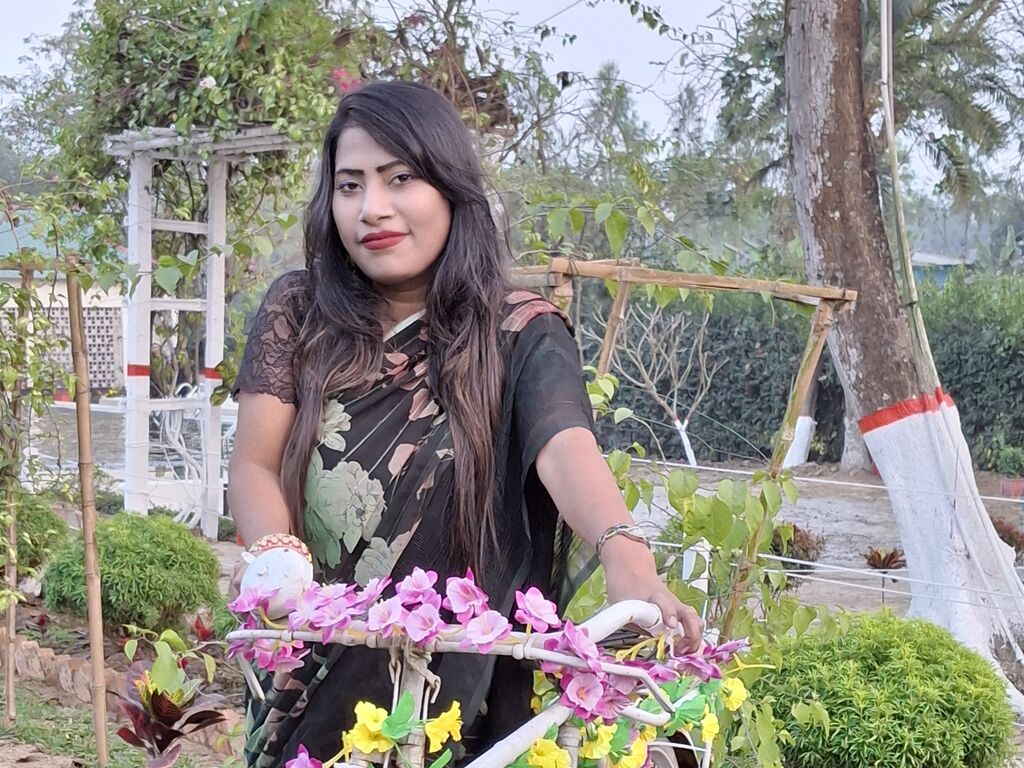 Perfil con Tanziltabassum - Imagen  n°2