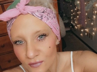Taragrienprincess's Sexcam
