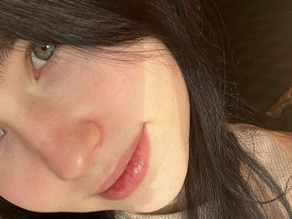 Sexo por webcam con Tasya