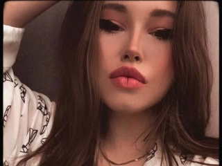 Tatianaivibe's Sexcam