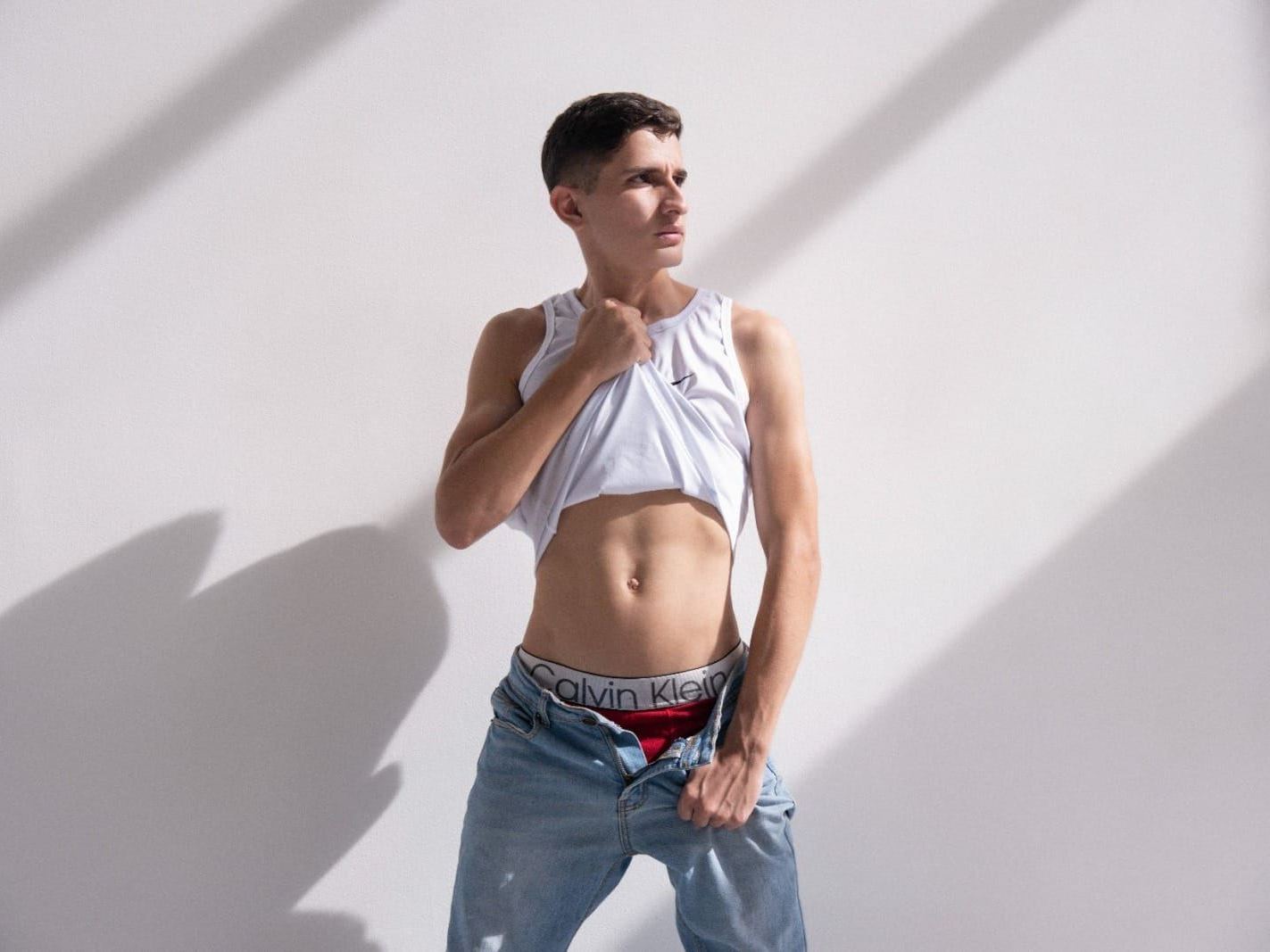Taylorjhonson18's profile - Image n°0