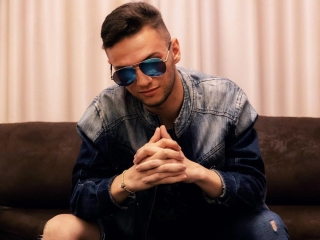 Sexo por webcam con Temptationtwink