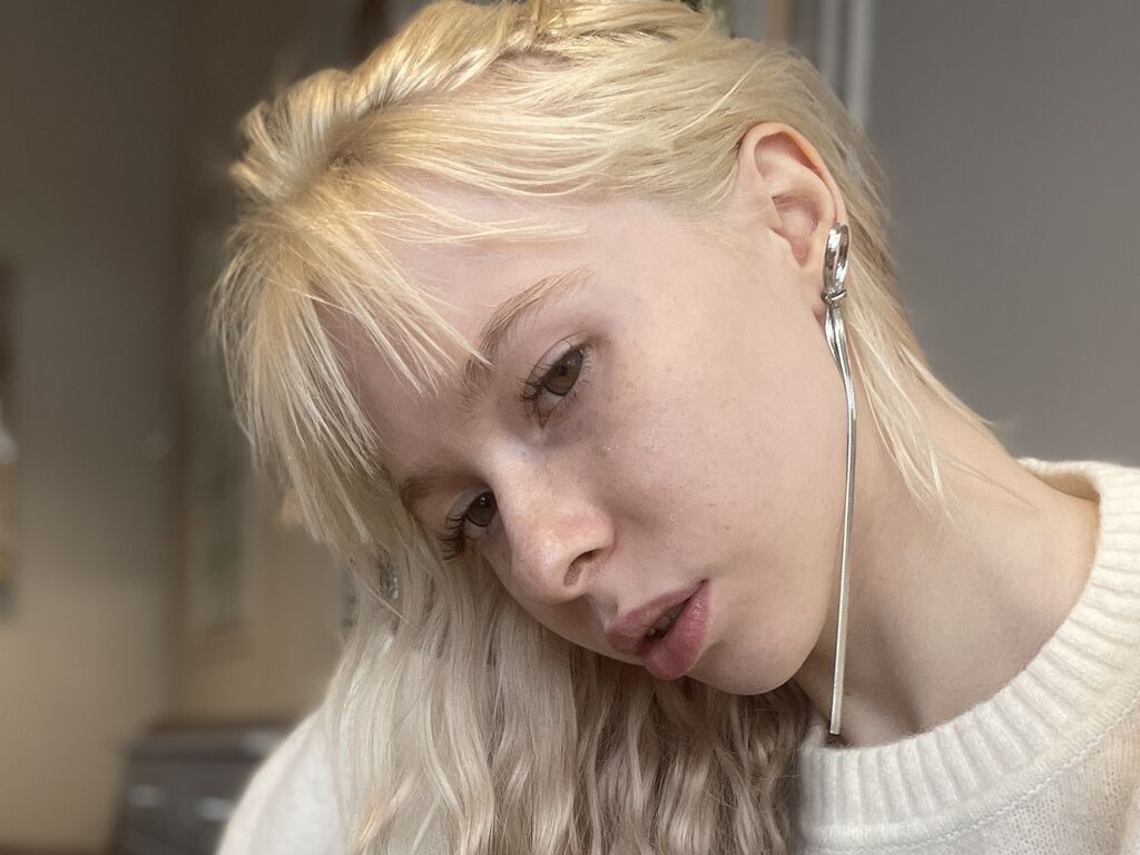 Tessamuramoto's profile - Image n°1
