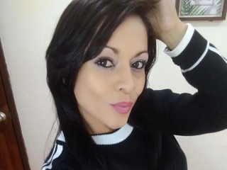 Live Sex Thalialoretto