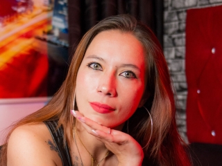 Sexo por webcam con Thaliatacher