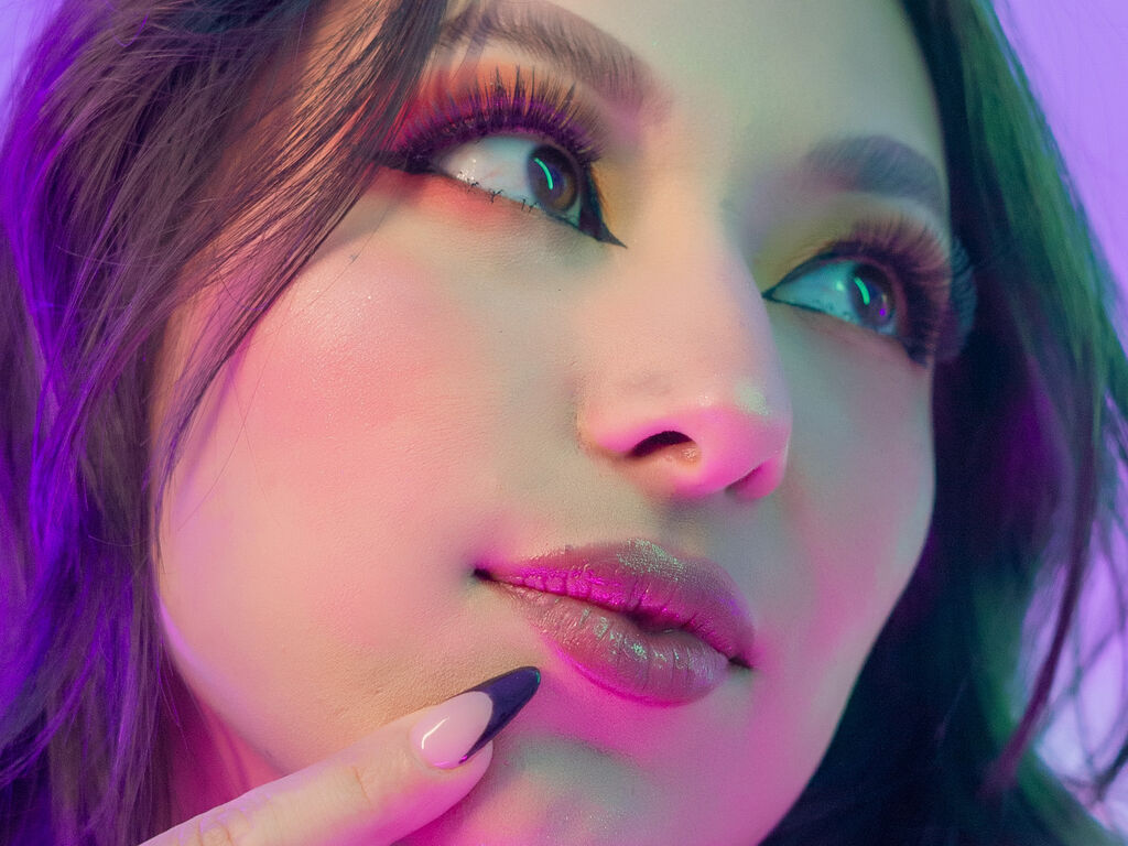 Thamybonet' profilo - Immagine n°1