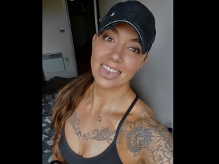Thattattooedgymgirl's Sexcam
