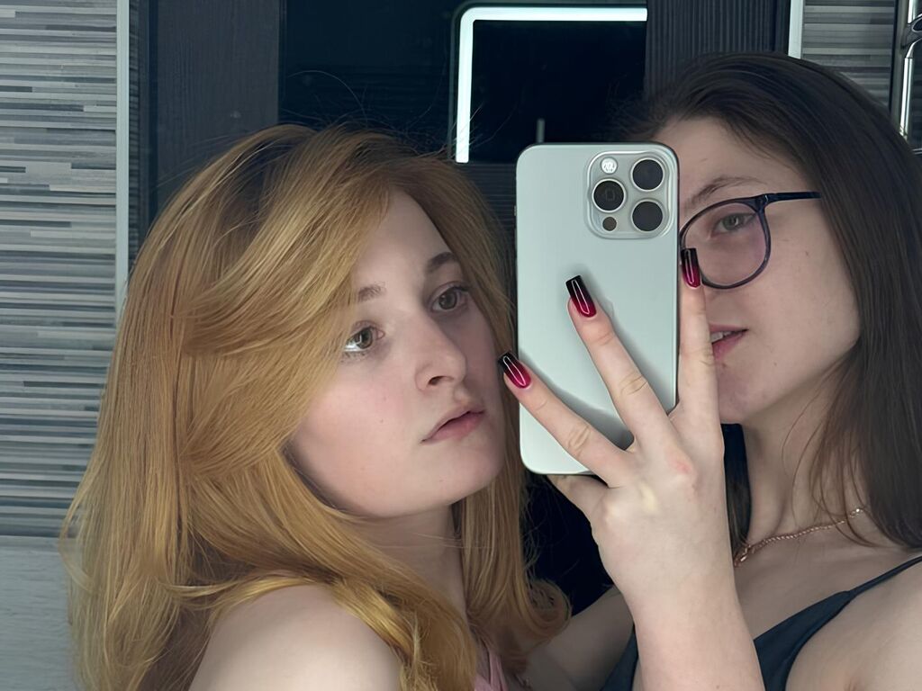 Profil de Theaanddarline - Photo n°0