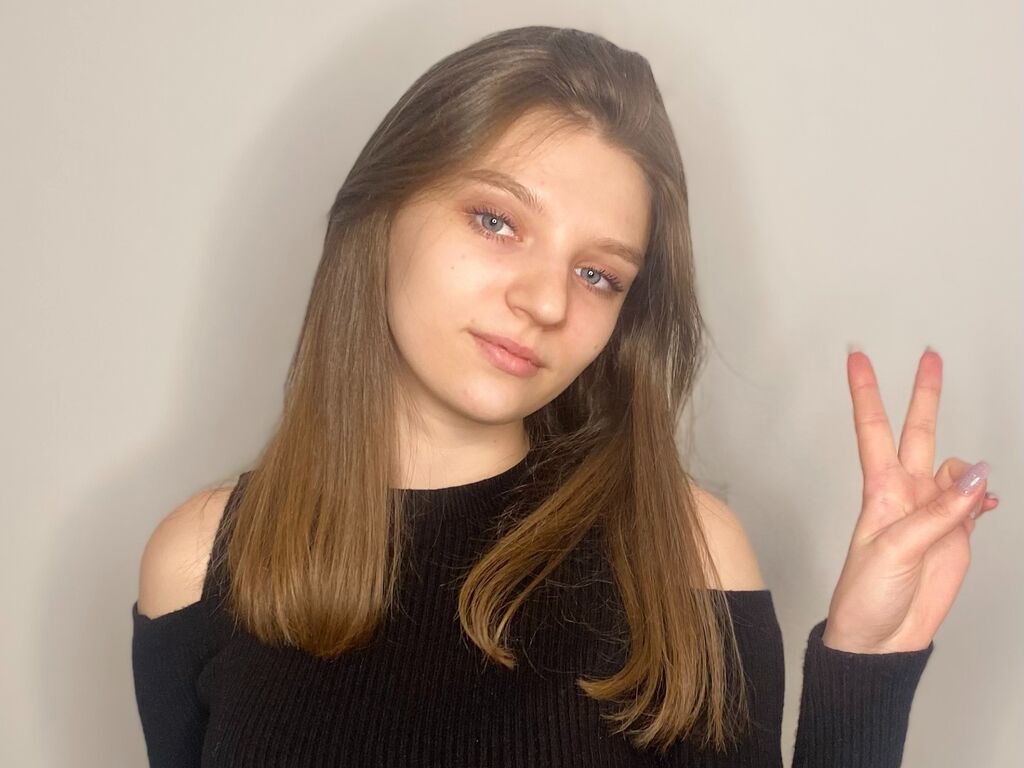 Theacubitt's profile - Image n°0