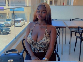 Therealbustybaddie's Sexcam