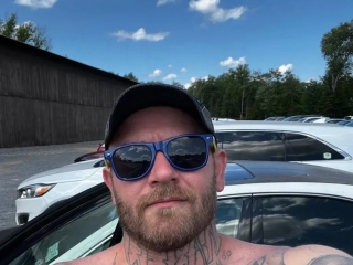 Webcam sex with Thetattedbutcher