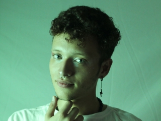 Thiagovuitton's Sexcam