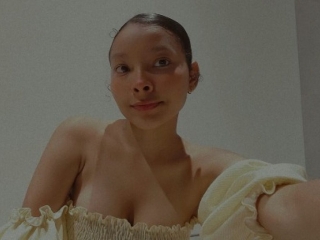 Sexcam Porn von Thianagrace