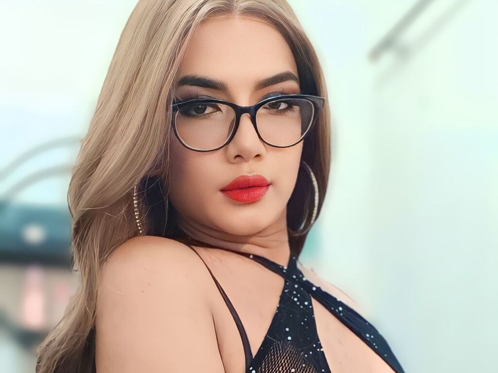 Thinamoree' profilo - Immagine n°1