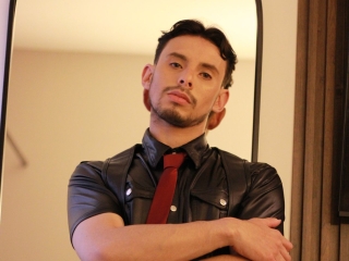 Sexo por webcam con Thom_Thom_Sam19