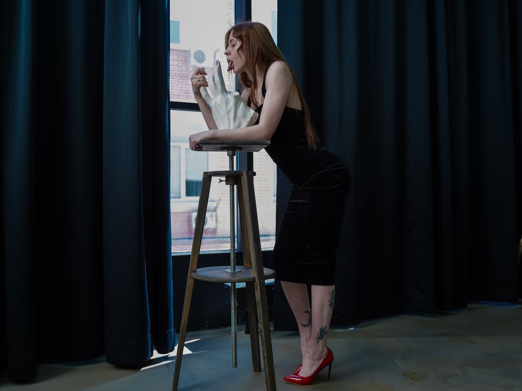 Tiffanydutton's profile - Image n°1