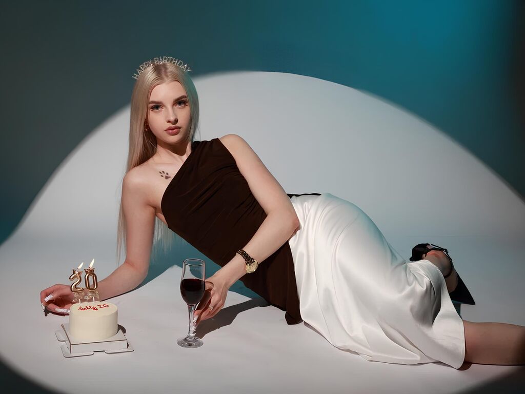 Perfil con Tiffanypeach - Imagen  n°0