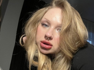 Webcam sex with Tinydaisyy