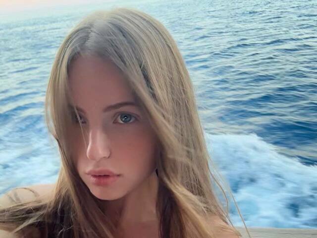 Tinyluna's profiel - Afbeelding n°7