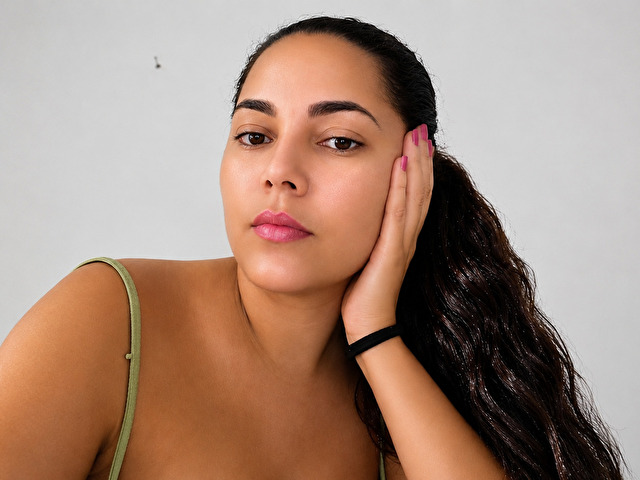 Tit's profile - Image n°2