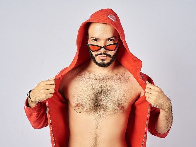 Tombailey's profile - Image n°1