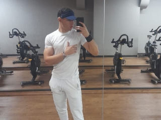 Tommy_Fire99's Sexcam