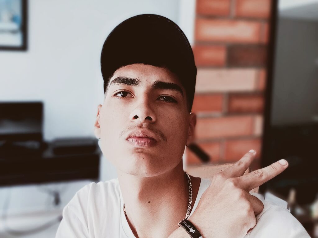 Profil de Tommyrebell - Photo n°1