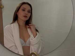 Sexo por webcam con Tonideyette