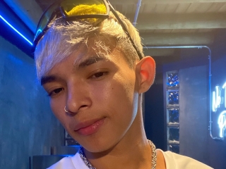 Sexo por webcam con Tonny_Hot