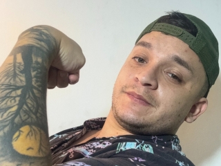 Live Sex Tonnylandrii