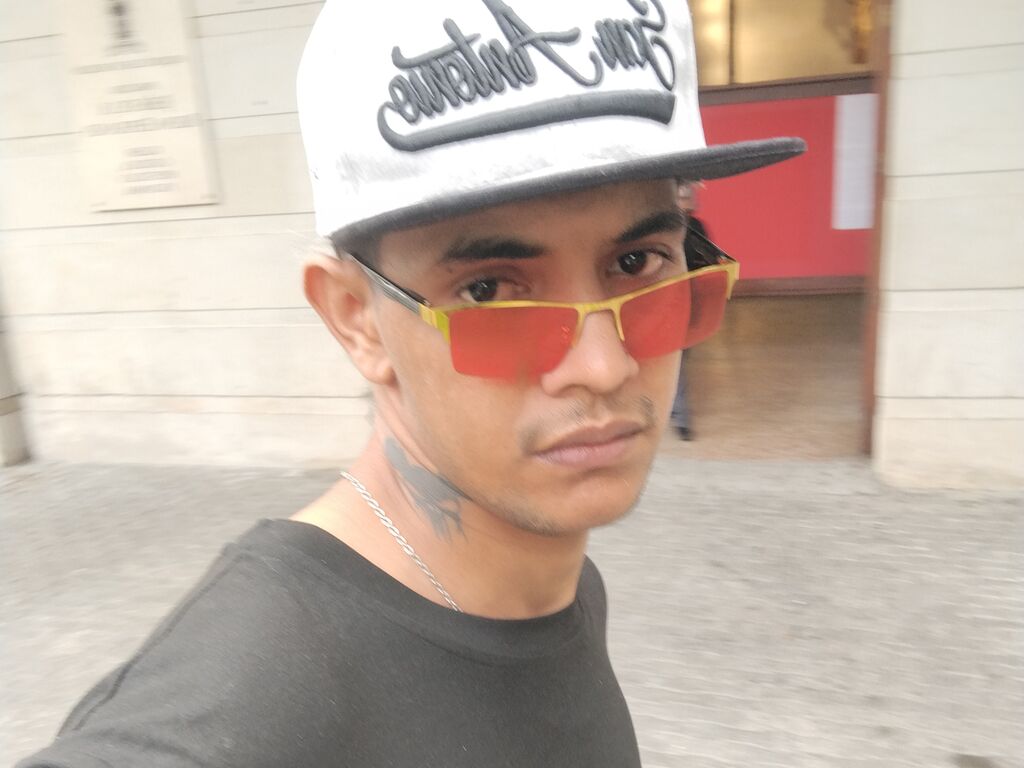 Tonyhops's profile - Image n°0