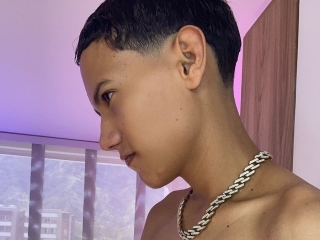 Live Sex Toyboy7777