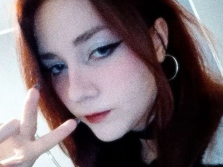 Sexo por webcam con Trishalamark